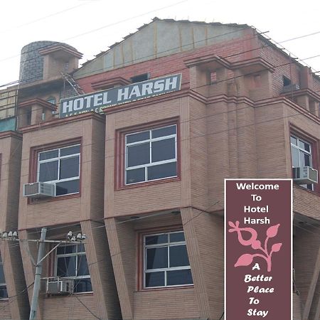 Harsh Hotel Suratgarh Екстериор снимка